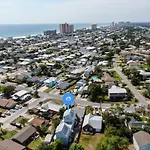 Beachlife Unit Bc Getaway Sleeps 22