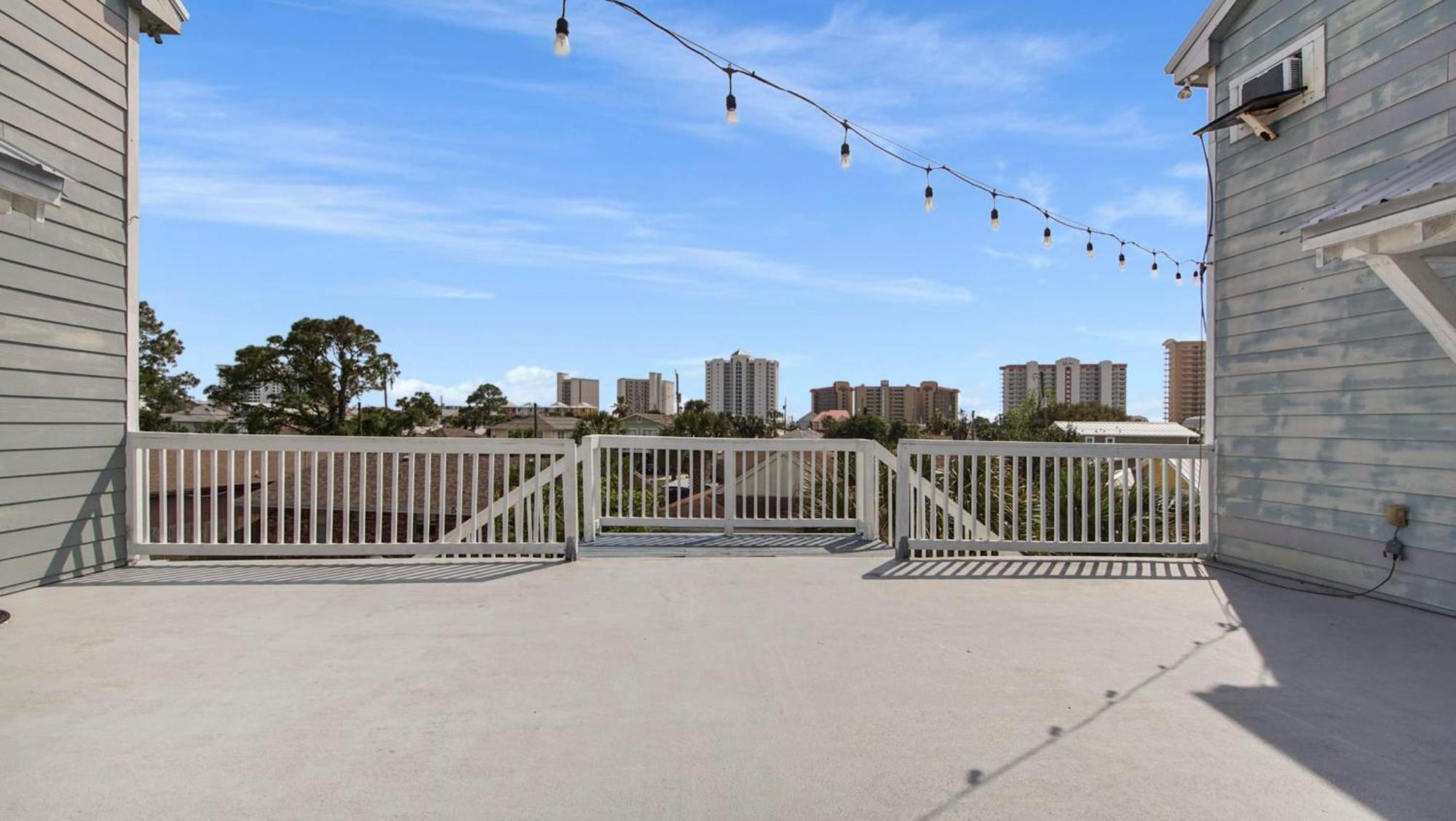 Beachlife Unit Bc Getaway Sleeps 22 * Panama City Beach
