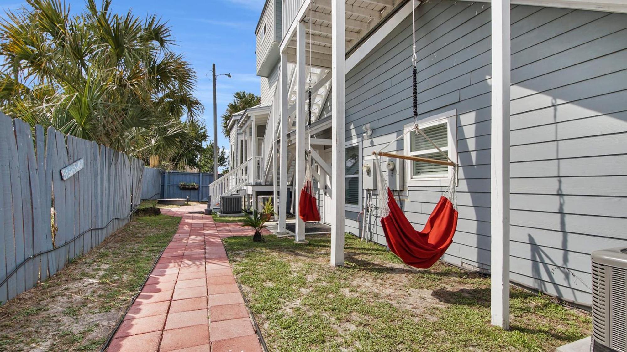 Beachlife Unit Bc Getaway Sleeps 22